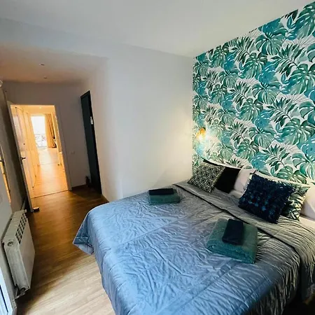 Stunning 2 Bedroom With Great Design Centre Sitges