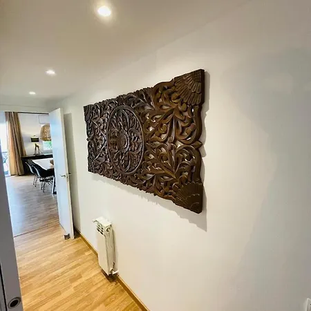 Stunning 2 Bedroom With Great Design Centre