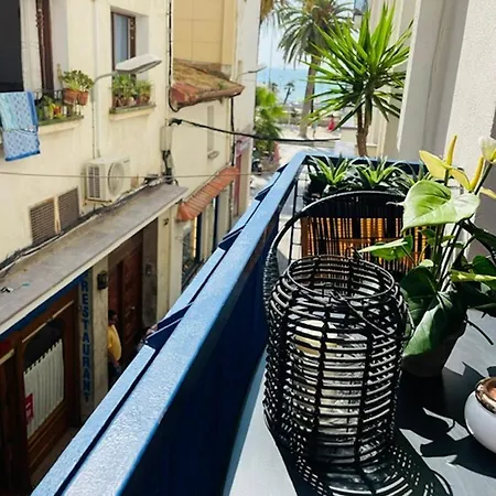 Stunning 2 Bedroom With Great Design Centre شقة *